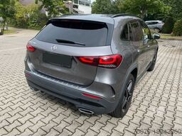 MERCEDES-BENZ GLA 250 e Benzin / Elektro AMG Line