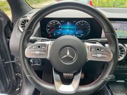 MERCEDES-BENZ GLA 250 e Benzin / Elektro AMG Line