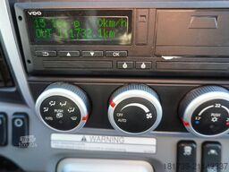 Mitsubishi Fuso Canter 9C18 / HDS HIAB 066 B-2 DUO