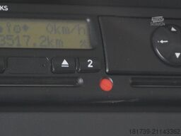 Renault D16 E6 4x2 / Chassis 735 cm