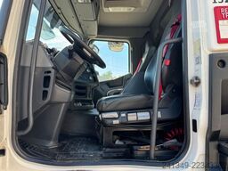 RENAULT C480 6x4