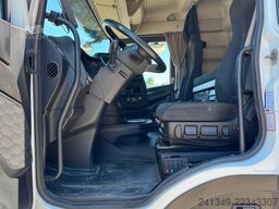 IVECO AS280X48 6x2 Hiab 21T