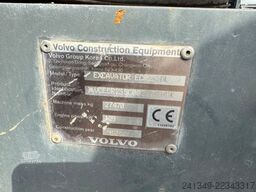 VOLVO ECR235 Oilquick 3x Schaufeln