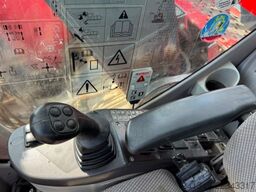 VOLVO ECR235 Oilquick 3x Schaufeln