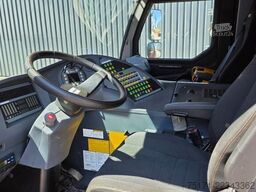 Liebherr MK88-4.1 Dutch vehicle registration, Valid inspect