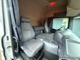 Scania P230 1st Owner I Euro 5 I Bed I L 850 B 250 H 2...