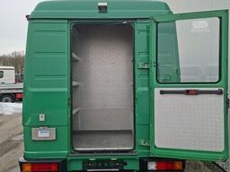 MERCEDES-BENZ 711 D Vario Kasten ex-Polizei Standheizung