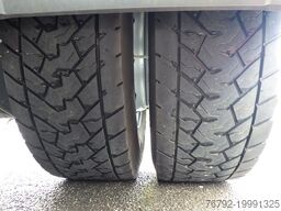 DAF XG 530 FT Skylight/Ret./2x Tank/PTO/Spoiler/LED