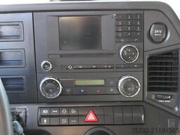 Mercedes-Benz Antos 1842   Anhähgerkupplung ACC Standheizung