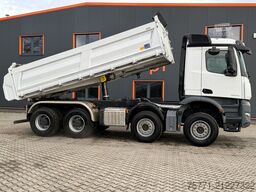 Mercedes-Benz AROCS 3548 8x4 EURO6 WYWROTKA TRÓJSTRONNA Z BOR...