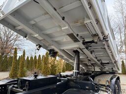 Mercedes-Benz AROCS 3548 8x4 EURO6 WYWROTKA TRÓJSTRONNA Z BOR...