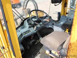 Volvo L 120 B