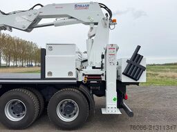 Iveco T-Way AD410T43H AT Tire Handler Crane Truck