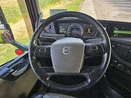 VOLVO FH 500 CLEAN CONDITION