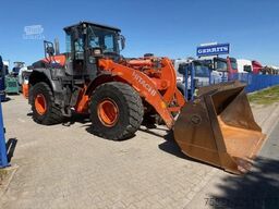 Hitachi ZW 250-6