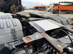 SCANIA R580 LB 8x2*6 HNB SZM mit Kran HIAB XS 422