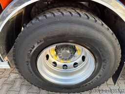 RENAULT Premium Lander Pritsche mit Kran FASSI