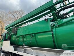 MAN TGA 26.400 6x2 Kroll Saug/Druck Kombispüler