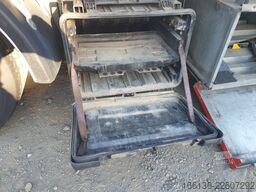 Fliegl 3-Achs Mega Plateau Sattelauflieger