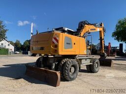 Liebherr A 920 Litronic