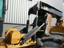 Caterpillar 525D