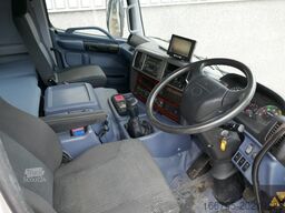 Hino 700FY crane