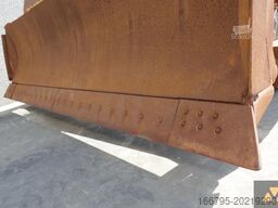 Caterpillar D6T LGP