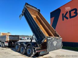  BKS Rockwheeler 24K 178142 KM / BPW AXLES / DRA...