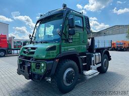 UNIMOG U435 Kipper mit Reifendruckregelanlage