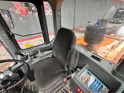 DOOSAN DL 200 inkl. Schaufel & Gabel Bj.2013 107kW