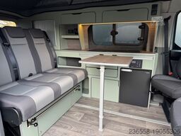 SALTY BLUE Ford Tourneo Titanium 2.5 PHEV, Premium Ausbau