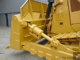 Caterpillar D8T