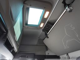 MAN TGX 26.470 / 2022 / Krone Refrigerator 4