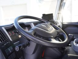 Renault D210 12T / Bitemperature / 80 tho. km/