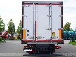 Mercedes-Benz Actros 2546 / Lecapitaine refrigerator