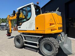 Liebherr A910-2023 800 UUR ROTOTILT !!