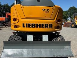 Liebherr A910-2023 800 UUR ROTOTILT !!