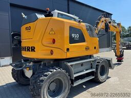 Liebherr A910-2023 800 UUR ROTOTILT !!