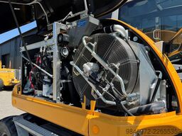 Liebherr A910-2023 800 UUR ROTOTILT !!