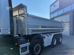 IVECO 500 8x4 Kipper Bordmatik