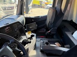 MERCEDES-BENZ Arocs 3243 8x4 Hiab 166-4