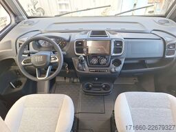 CARADO I 338 TV-Paket, Automatik, Combi 6 E