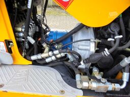JCB 8010 CTS