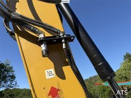 Caterpillar 308CR excavator for sale with lots of equipment