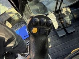 Caterpillar 308CR excavator for sale with lots of equipment