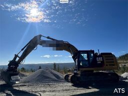 Caterpillar 326FL Excavator – R8 Rototilt and 2 Buckets