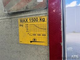 DAF LF210 4x2 Box Truck with Carrier Refrigeration Uni