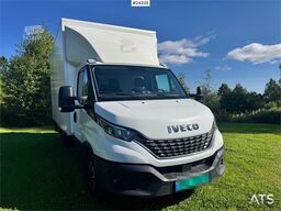 Iveco 35S16 8-Pallet Box Truck with 2 Sets of Tyres