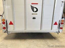 Cheval Liberte Debon C1000 Roadster Autotransporter geschlossen