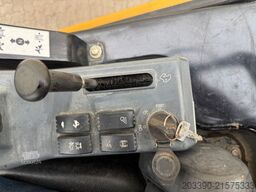 SANY SY16/  2022 BJ / 627 H / 2 x Löffel